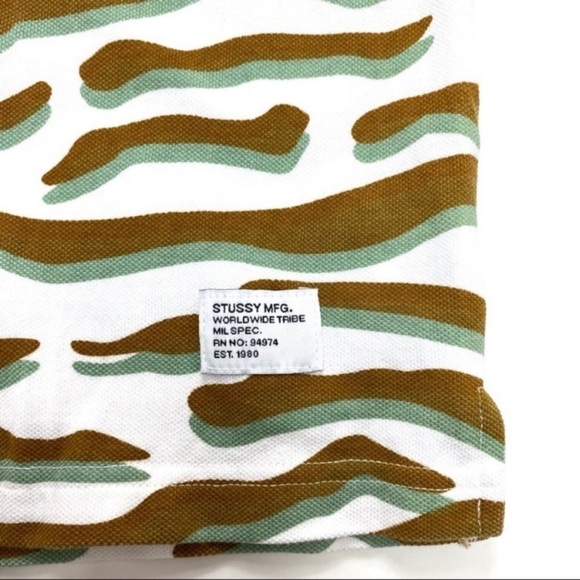 STUSSY Camouflage Print Casual Polo Shirt in White with Brown Size S - Picture 6 of 8